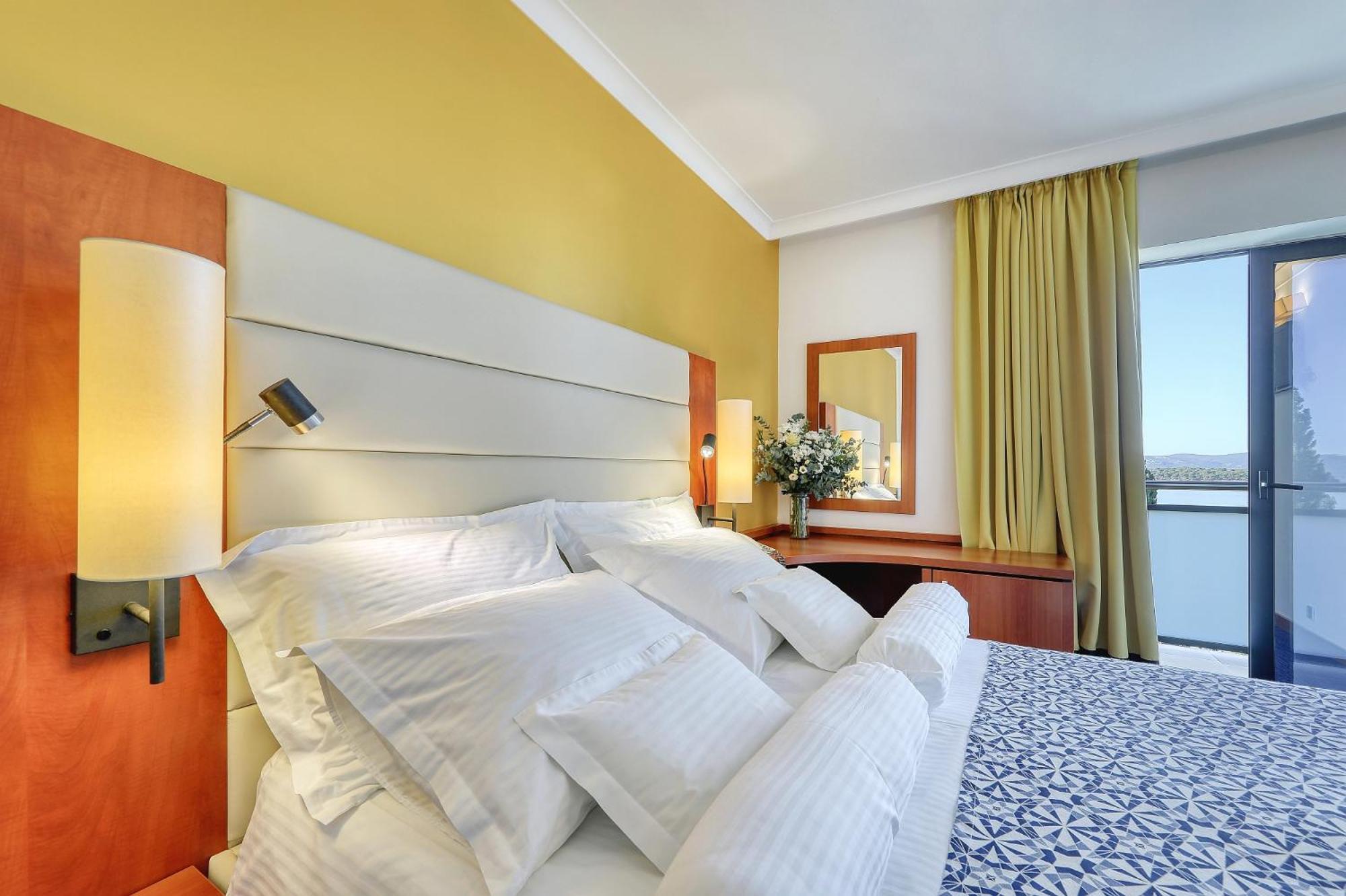 Ilirija Resort Hotel Ilirija Biograd Na Moru Ngoại thất bức ảnh