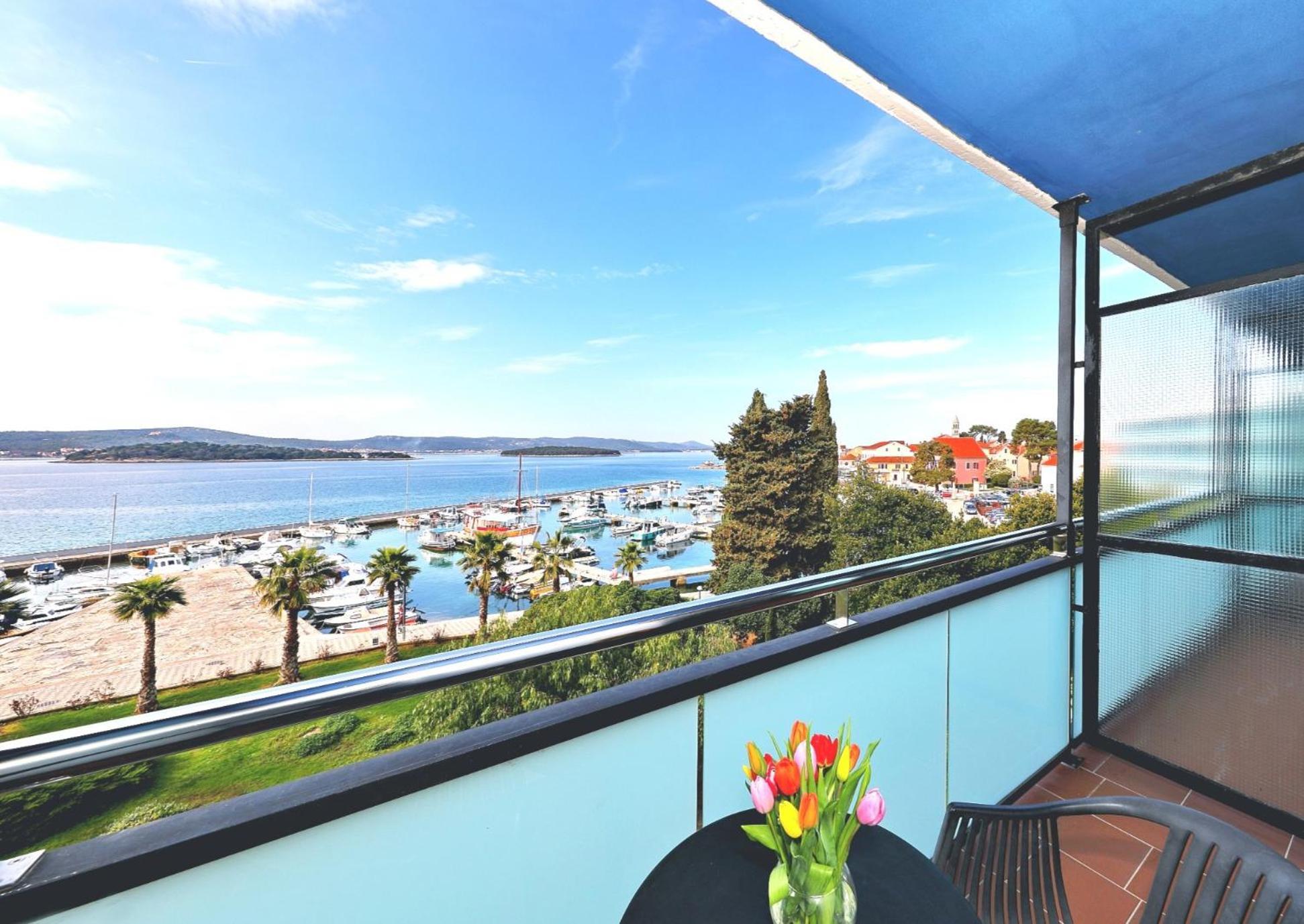 Ilirija Resort Hotel Ilirija Biograd Na Moru Ngoại thất bức ảnh